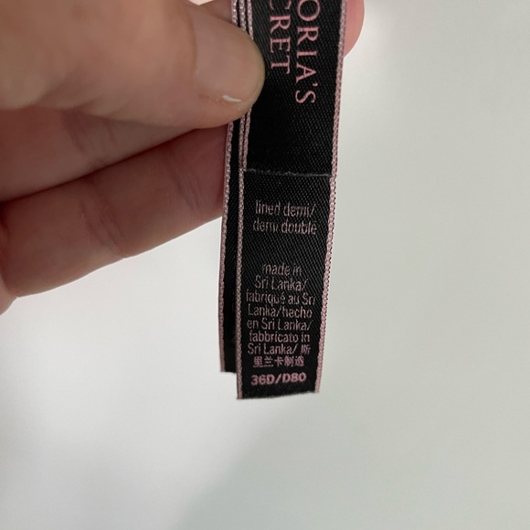 Victoria's Secret Pink T-Back lined Demi Bra with Adjustable Straps size 36D - Picture 5 of 5